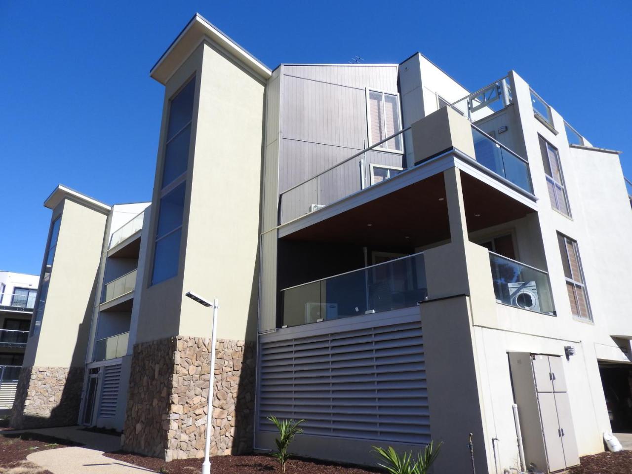 Phillip Island Towers Apartment Cowes Exterior photo